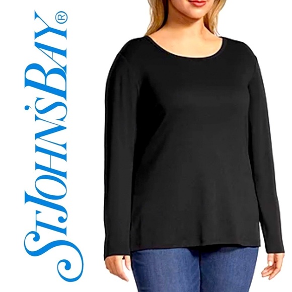 St. John's Bay Sweaters - ⚓️ ST. JOHN’S BAY Essential Black Tee in Rib Fabric